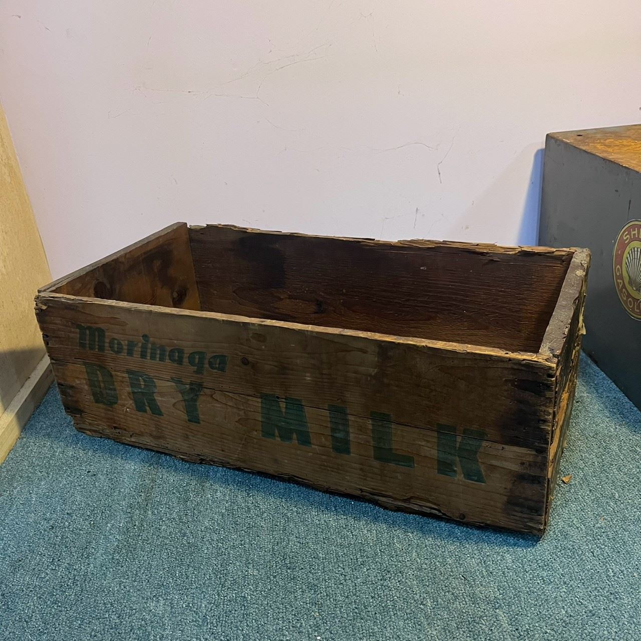 Antique wooden storage box 古董收納木箱